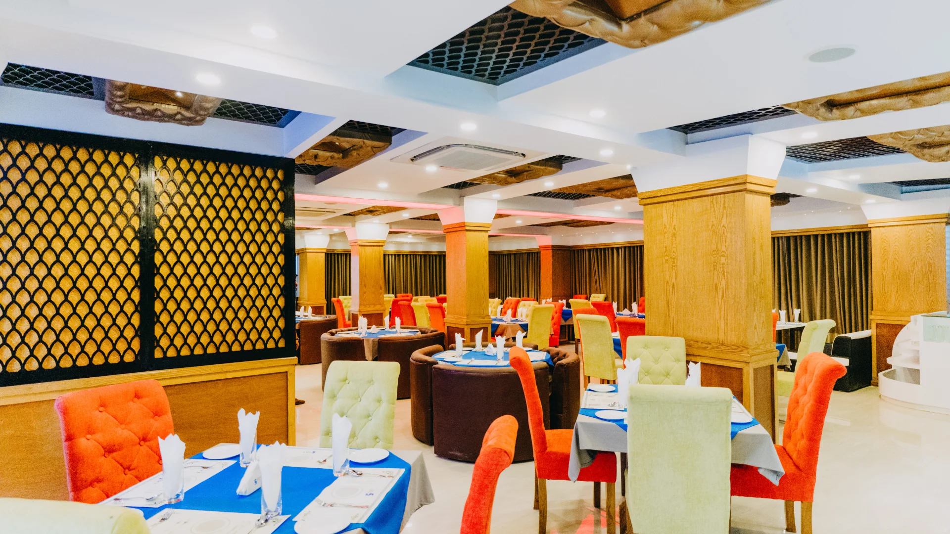 Lawn Hotel Vibrant Banquet Rangpur