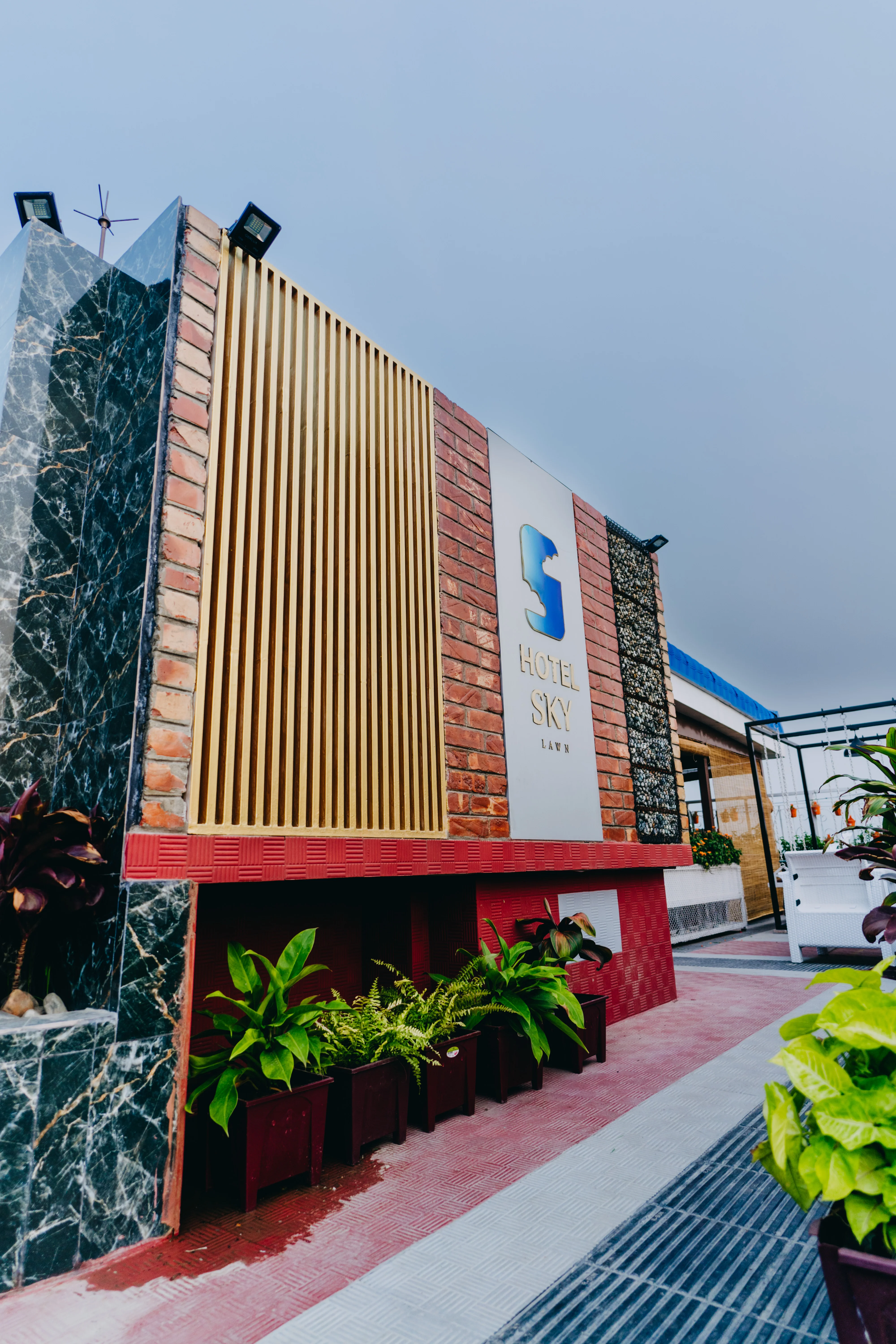 Lawn Hotel Entrance Showcases Rangpur