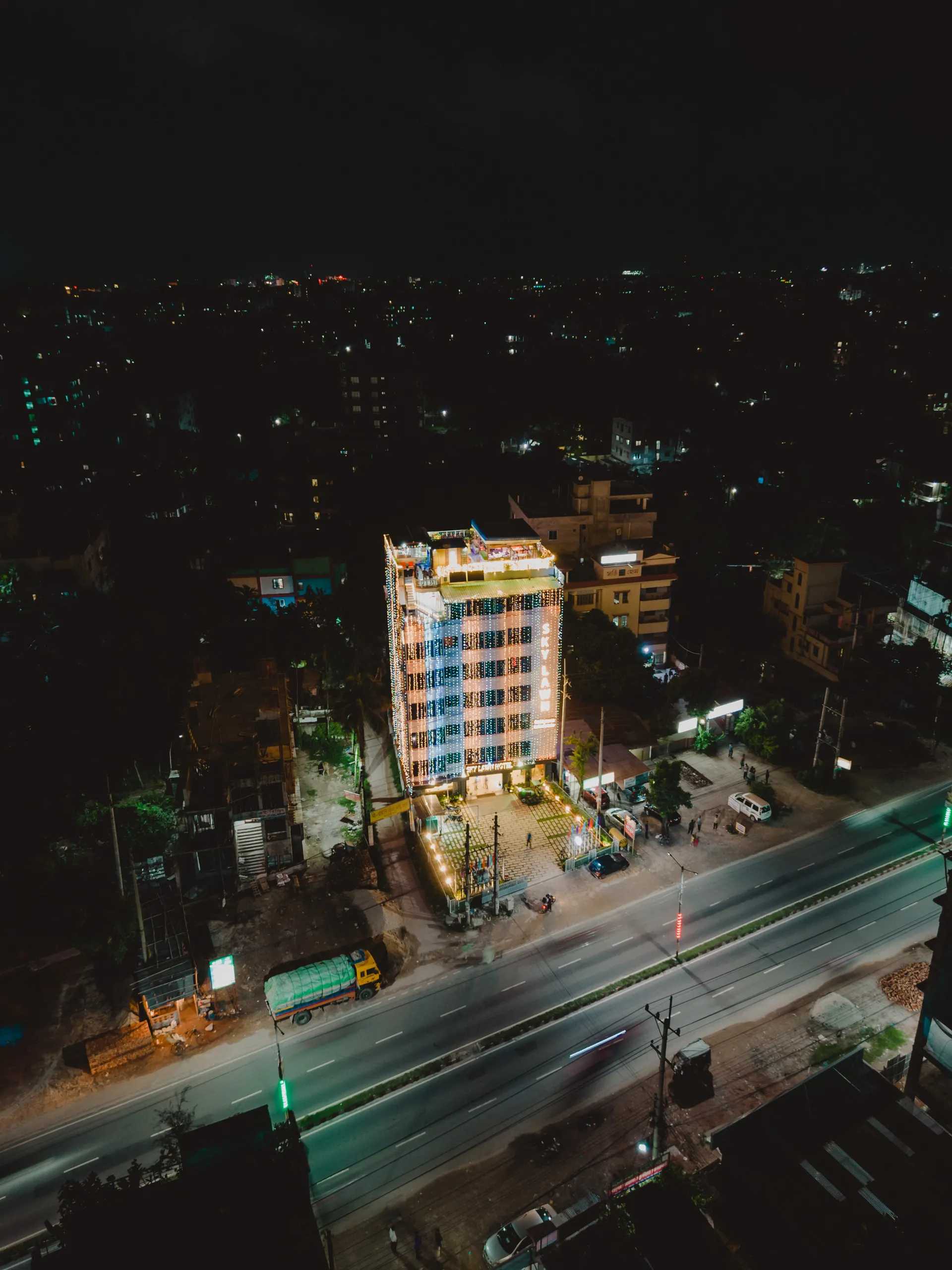 Lawn Hotel Illuminated Multi Rangpur